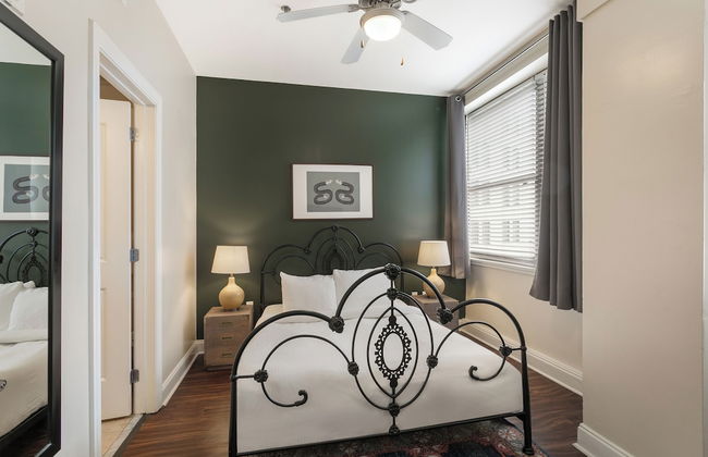 Spacious Modern Condos near French Quarter - Photo 76