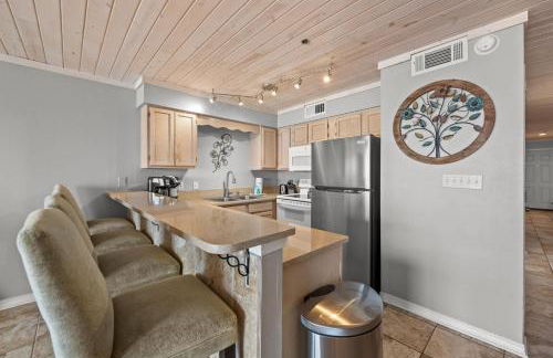 Deja View Beachfront Sunrise Beach Svc Included - Foto 21