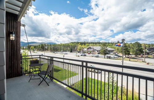 Cozy Downtown Condo with Jacuzzi 5 Min to Resort - Foto 28