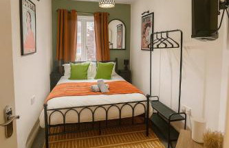 Elegant Getaway 2BR Perfect for Families Sleeps 6 - Foto 6