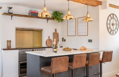 The Smithy Cumbria - 5 star Lake District Luxury, Pet Friendly, Hot Tub - Foto 8