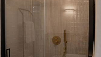 3 Bedrooms Old Town Secret Gem with Private Garden - Foto 5