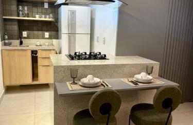 Flat moderno e confortável - excelente localização - Foto 11