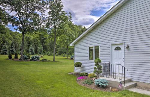 Charming Lewiston Apt 10 Miles to Niagara Falls! - Photo 15