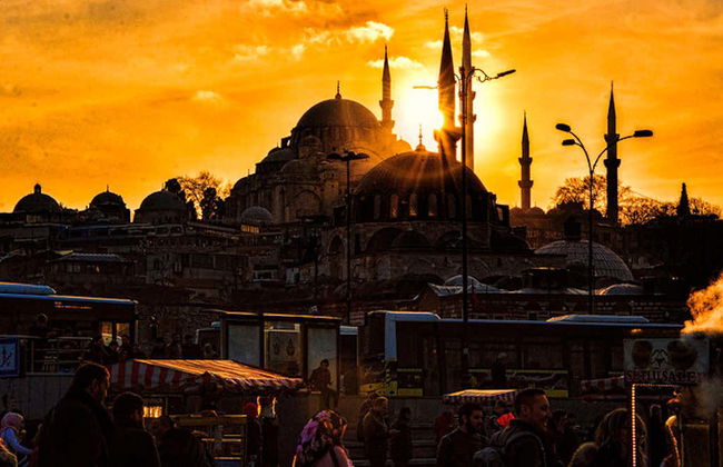 Bosphorus Sunset Luxury Yacht Cruise - Photo 4