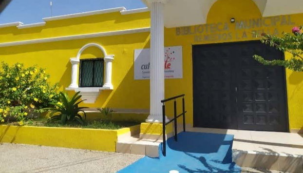 Aracataca Day Trip - Foto 4, Entrance to the Remedios the Beauty Municipal Library