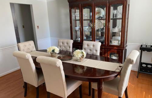 Upgraded, beautiful 4 BD Colonial in Silver Spring - Foto 11