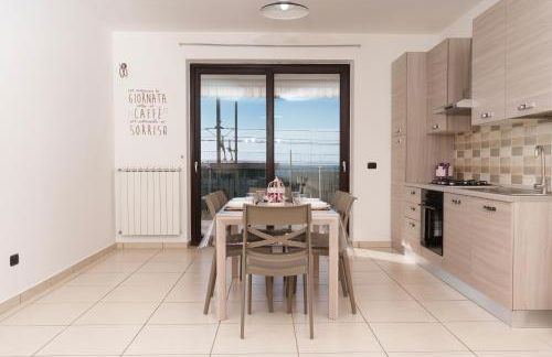 Oasi con vista mare con parcheggio gratuito - Foto 2