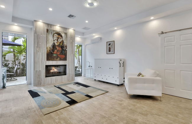 Lynora's Luxe Estate Modern Design - Foto 40