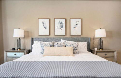 Luxury Stay with Golf Simulator and 3 King Bedrooms - Foto 22