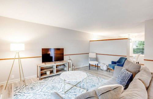 Modern Cozy Home 4 min Drive from Notre Dame - Foto 11