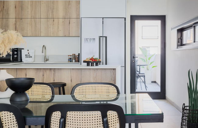 Mr. Louis - By TLV2GO - Photo 34