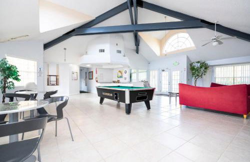 Beautiful, cozy and spacious Retreat near Disney - Foto 21