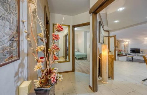 3 Bedroom Nice Apartment In Kanfanar - Photo 42