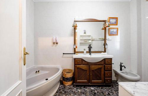 TESS Casa Provenza, con estilo del sur de Francia - Photo 25