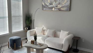 Chic 1BR Retreat in Magnolia Near The Woodlands - Foto 2