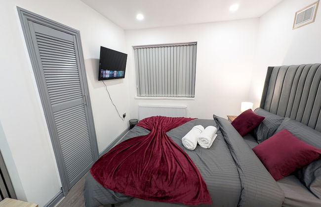 Spacious and Comfortable Modern Rooms - Photo 14