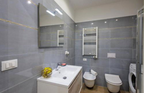 Genoa Lux Apartments with parking - Foto 35