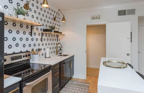 Music City Holiday, on Music Row, has POOL & Free Parking - Foto 22