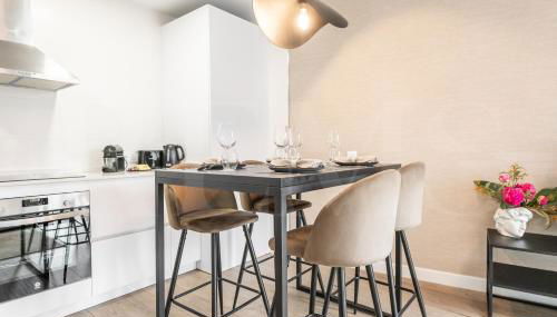 Comfortable apartment near the center by REMS - Photo 3