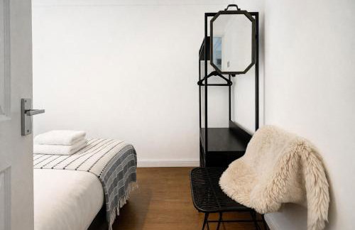 Central Cambridge Fig Tree house - Photo 11