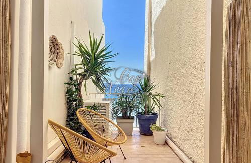 Appartement T2 vue mer, pieds dans l'eau avec accès direct à la plage de Cavalière - LE LAVANDOU - Foto 10