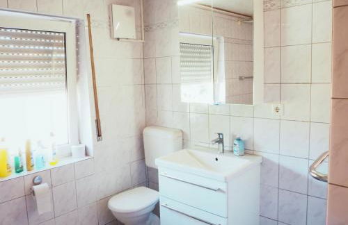 Villa Natur Monteur & Ferienwohnung mit WLAN & PARKPLATZ - Foto 49