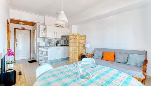 Only 10 min from Lisbon city centre, 15 min driving from the beaches! - Foto 4