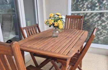 FRGK Fauvettes 1BDR Terrace, Parking, AC & Ultra-Fast Wi-Fi - Photo 13