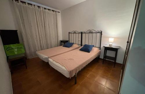 Casa con Gran Jardín Privado y Piscina Comunitaria en Torroella de Montgrí - ES-323-44 - Foto 26