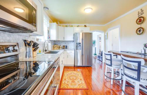 Walk to Gold Beach Charming Cottage with Yard! - Foto 8