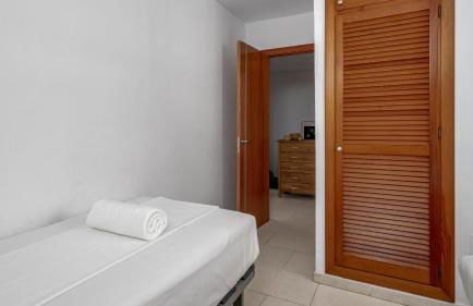 Apartment with pool by Costarentals - Ref 194 - Photo 24