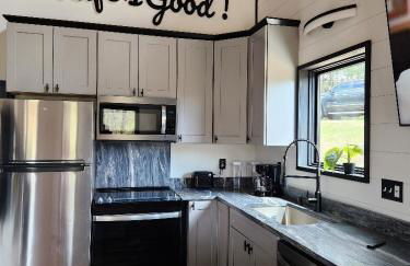 Life's Good Creek Side Retreat - Foto 9