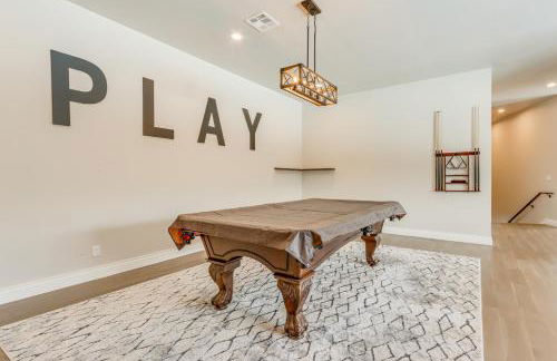 Game Room and Hot Tub! Lakefront Monkey Island Haven - Foto 14