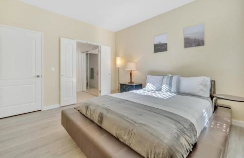 Heart of Carmel Valley 2BR, Families and Corp Stays - Photo 13