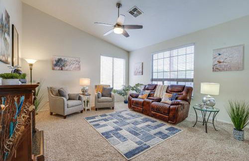 Relax Poolside in Mesa Family Home 12 Mi to Dtwn - Foto 12