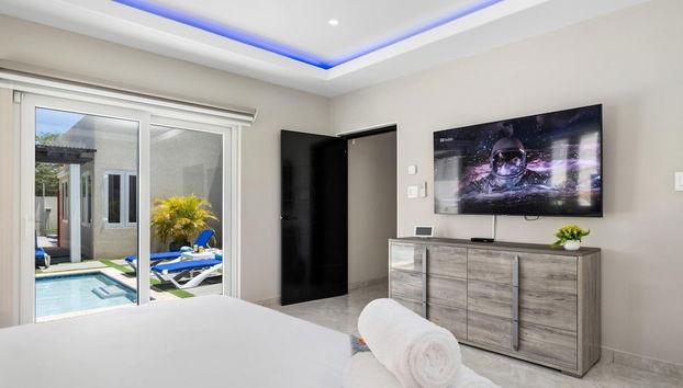 NEW 5br5ba w Private Pool Puttputt Close2beach - Foto 2, Habitación