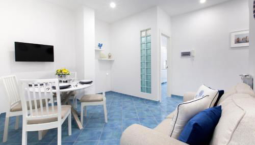 J'Adore Sorrento - Photo 1