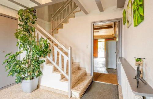 Maison conviviale avec cheminée à Hauts-de-Bienne - Foto 9