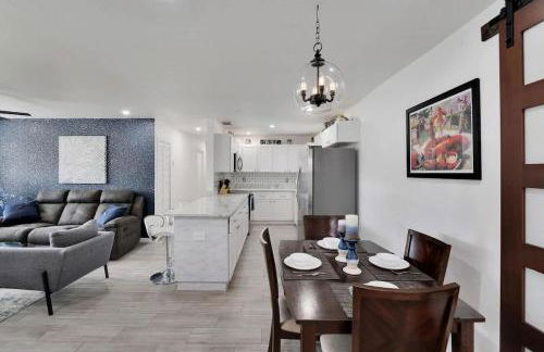 Family Pool 4BR 9-Bed Home Game Room & Firepit - Foto 18