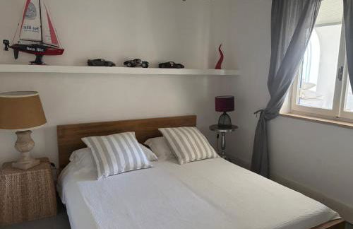 Luxury Ostuni Beachfront Villa with Pool & Private Parking - Foto 19