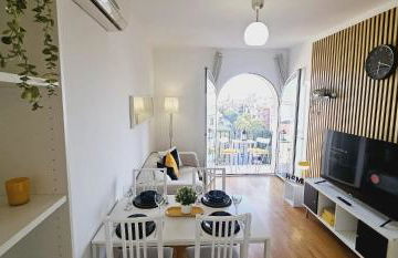 Premium refurbished apartment in Barcelona city center - Photo 5