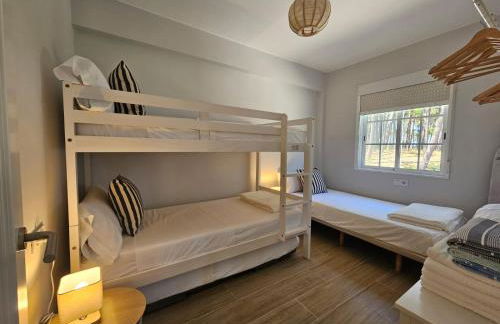 Frente al Mar Primera Linea de Playa Samil - Foto 3