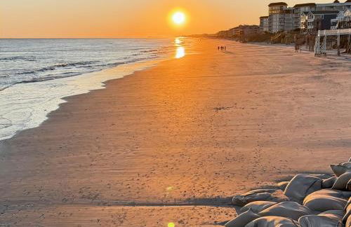 Out To Sea - Oceanfront 2 Bedroom, 2 Bath Condo - Foto 9