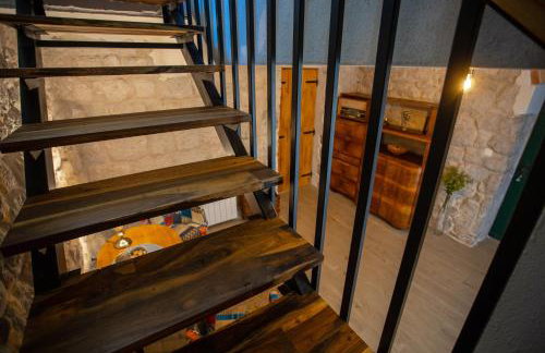 Charming stone house with private pool & jacuzzi - Holiday Home Vera - Photo 25