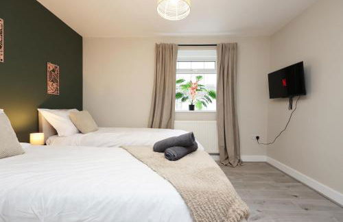 Perfect Booking 2 Bed Home in Merthyr Tydfil - Photo 6
