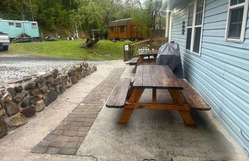 The Fishing Hole #4 Near Town - Foto 40