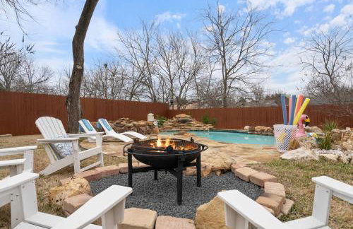 Pool, Games, King Suite 3BR Sleeps 9 - Foto 35