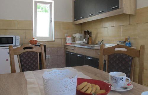 Stone House with Garden - Foto 22