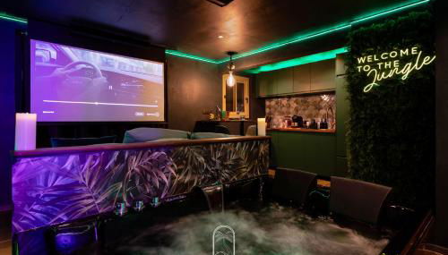 Jungle Love Room Balnéo/cinéma By HC - Foto 4